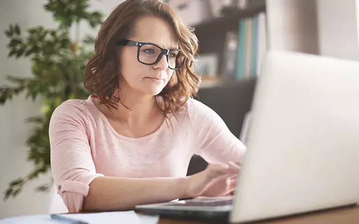 De nouvelles règles de cumul de la pension d’invalidité avec des revenus d’activité : une avancée significative pour les assurés